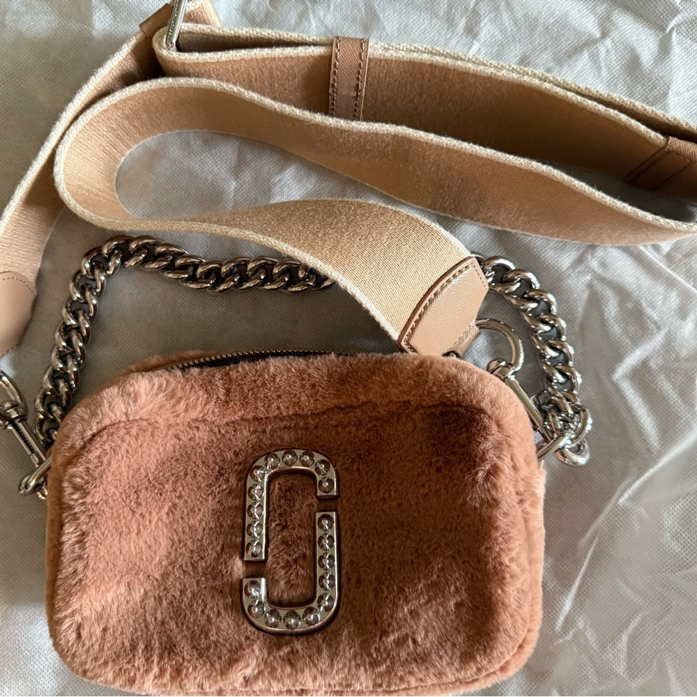Marc Jacobs The Snapshot Plush Bag